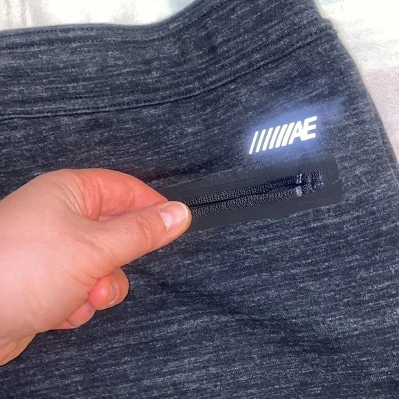 America Eagle 🦅 Outfitters Warm Leggings With Neon Shining Parts - Picture 9 of 10